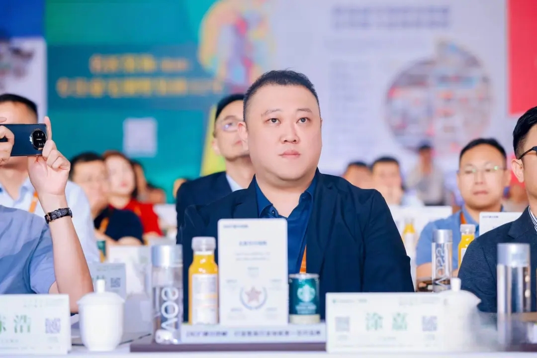 守正創新，向陽而生 | 九藝裝飾承辦2024年度家裝兩會在廣州盛大召開。